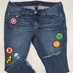 Marvel Avengers Her Universe Women's Jeans Sz 18 Distressed Skinny Denim with He